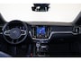 Volvo V60 T6 Recharge AWD Plus Dark - IntelliSafe Assist & Surround - 360º Camera - Harman/Kardon audio - Verwarmde voorstoelen, stuur & achterbank - Parkeersensoren voor & achter - Elektr. bedienb. voorstoelen met geheugen - Inklapbare trekhaak - 18' LMV