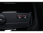 Volvo V60 T6 Recharge AWD Plus Dark - Panorama/schuifdak - IntelliSafe Assist & Surround - 360º Camera - Harman/Kardon audio - Verwarmde voorstoelen, stuur & achterbank - Parkeersensoren voor & achter - Elektr. bedienb. voorstoelen met geheugen - Head up display - Extra getint glas - 19' LMV