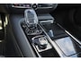 Volvo V60 T6 Recharge AWD Plus Dark - Panorama/schuifdak - IntelliSafe Assist & Surround - 360º Camera - Harman/Kardon audio - Verwarmde voorstoelen, stuur & achterbank - Parkeersensoren voor & achter - Elektr. bedienb. voorstoelen met geheugen - Head up display - Extra getint glas - 19' LMV