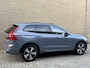 Volvo XC60 2.0 T8 Plug-in hybrid AWD Plus Dark | Panoramadak | Long range | Camera | Lederen bekleding | Memory | Navigatie | Full-LED | DAB | Keyless | Apple CarPlay | Stoelverwarming&koeling | Achterbankverwarming | Elektrische achterklep | 19 inch velgen | Volledig onderhouden