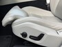 Volvo XC60 2.0 T8 Plug-in hybrid AWD Plus Dark | Panoramadak | Long range | Camera | Lederen bekleding | Memory | Navigatie | Full-LED | DAB | Keyless | Apple CarPlay | Stoelverwarming&koeling | Achterbankverwarming | Elektrische achterklep | 19 inch velgen | Volledig onderhouden