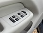 Volvo XC60 2.0 T8 Plug-in hybrid AWD Plus Dark | Panoramadak | Long range | Camera | Lederen bekleding | Memory | Navigatie | Full-LED | DAB | Keyless | Apple CarPlay | Stoelverwarming&koeling | Achterbankverwarming | Elektrische achterklep | 19 inch velgen | Volledig onderhouden