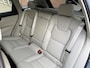 Volvo XC60 2.0 T8 Plug-in hybrid AWD Plus Dark | Panoramadak | Long range | Camera | Lederen bekleding | Memory | Navigatie | Full-LED | DAB | Keyless | Apple CarPlay | Stoelverwarming&koeling | Achterbankverwarming | Elektrische achterklep | 19 inch velgen | Volledig onderhouden