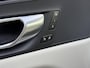 Volvo XC60 2.0 T8 Plug-in hybrid AWD Plus Dark | Panoramadak | Long range | Camera | Lederen bekleding | Memory | Navigatie | Full-LED | DAB | Keyless | Apple CarPlay | Stoelverwarming&koeling | Achterbankverwarming | Elektrische achterklep | 19 inch velgen | Volledig onderhouden