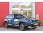 Jeep Compass 1.2 145PK e-Hybrid FIRST EDITION | PANORAMADAK: TWEEDELIG PANORAMISCH SCHUIF-/KANTELDAK | PREMIUM PACK: FOCAL PREMIUM AUDIO/STOELMASSAGE VÓÓR/STOELVENTILATIE VÓÓR/ELEKTRISCH VERSTELBARE VOORSTOELEN MET GEHEUGENFUNCTIE/GLANZEND ZWART GESPOTEN BUMPERS | CONVENIENCE PACK: 360° CAMERA /PARKEERSENSOREN VÓÓR, ACHTER & ZIJDELINGS/BLIND SPOT MONITORING/PEDAALVERWARMINGSPREVENTIE | PACIFIC BLUE | LED MATRIX KOPLAMPEN | 18" LICHTMETALEN VELGEN | VERLICHTE 7-SLEUFS GRILL | PRIVACY GLASS | STOEL/STUUR VERWARMING | VERWARMBARE VOORRUITRAND |SFEERVERLICHTING | ELEKTRISCH BEDIENBARE ACHTERKLEP | DRAADLOZE TELEFOONLADER | NAVIGATIE | DRAADLOZE APPLE CARPLAY/ANDROID AUTO | ADAPTIVE CRUISE CONTROL | KEYLESS ENTRY/START |