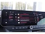 Jeep Compass 1.2 145PK e-Hybrid FIRST EDITION | PANORAMADAK: TWEEDELIG PANORAMISCH SCHUIF-/KANTELDAK | PREMIUM PACK: FOCAL PREMIUM AUDIO/STOELMASSAGE VÓÓR/STOELVENTILATIE VÓÓR/ELEKTRISCH VERSTELBARE VOORSTOELEN MET GEHEUGENFUNCTIE/GLANZEND ZWART GESPOTEN BUMPERS | CONVENIENCE PACK: 360° CAMERA /PARKEERSENSOREN VÓÓR, ACHTER & ZIJDELINGS/BLIND SPOT MONITORING/PEDAALVERWARMINGSPREVENTIE | PACIFIC BLUE | LED MATRIX KOPLAMPEN | 18" LICHTMETALEN VELGEN | VERLICHTE 7-SLEUFS GRILL | PRIVACY GLASS | STOEL/STUUR VERWARMING | VERWARMBARE VOORRUITRAND |SFEERVERLICHTING | ELEKTRISCH BEDIENBARE ACHTERKLEP | DRAADLOZE TELEFOONLADER | NAVIGATIE | DRAADLOZE APPLE CARPLAY/ANDROID AUTO | ADAPTIVE CRUISE CONTROL | KEYLESS ENTRY/START |