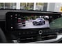 Jeep Compass 1.2 145PK e-Hybrid FIRST EDITION | PANORAMADAK: TWEEDELIG PANORAMISCH SCHUIF-/KANTELDAK | PREMIUM PACK: FOCAL PREMIUM AUDIO/STOELMASSAGE VÓÓR/STOELVENTILATIE VÓÓR/ELEKTRISCH VERSTELBARE VOORSTOELEN MET GEHEUGENFUNCTIE/GLANZEND ZWART GESPOTEN BUMPERS | CONVENIENCE PACK: 360° CAMERA /PARKEERSENSOREN VÓÓR, ACHTER & ZIJDELINGS/BLIND SPOT MONITORING/PEDAALVERWARMINGSPREVENTIE | PACIFIC BLUE | LED MATRIX KOPLAMPEN | 18" LICHTMETALEN VELGEN | VERLICHTE 7-SLEUFS GRILL | PRIVACY GLASS | STOEL/STUUR VERWARMING | VERWARMBARE VOORRUITRAND |SFEERVERLICHTING | ELEKTRISCH BEDIENBARE ACHTERKLEP | DRAADLOZE TELEFOONLADER | NAVIGATIE | DRAADLOZE APPLE CARPLAY/ANDROID AUTO | ADAPTIVE CRUISE CONTROL | KEYLESS ENTRY/START |