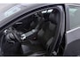 Volvo S60 1.5 T3 Nordic+ | Trekhaak | Org NL | Dealer Ond. | R-Design | Stoelverwarming | Navigatie | Xenon |