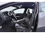 Volvo S60 1.5 T3 Nordic+ | Trekhaak | Org NL | Dealer Ond. | R-Design | Stoelverwarming | Navigatie | Xenon |