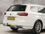 Volkswagen Passat Variant 1.4 TSI GTE HighLine Sport Automaat (PANORAMADAK, APPLE CARPLAY, SOH 77,9%, GROOT NAVI, CAMERA, TREKHAAK, KEYLESS, SPORTSTOELEN, STOELVERWARMING, GETINT GLAS, NIEUWSTAAT)