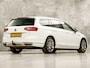 Volkswagen Passat Variant 1.4 TSI GTE HighLine Sport Automaat (PANORAMADAK, APPLE CARPLAY, SOH 77,9%, GROOT NAVI, CAMERA, TREKHAAK, KEYLESS, SPORTSTOELEN, STOELVERWARMING, GETINT GLAS, NIEUWSTAAT)