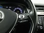 Volkswagen Passat Variant 1.4 TSI GTE HighLine Sport Automaat (PANORAMADAK, APPLE CARPLAY, SOH 77,9%, GROOT NAVI, CAMERA, TREKHAAK, KEYLESS, SPORTSTOELEN, STOELVERWARMING, GETINT GLAS, NIEUWSTAAT)