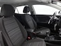 Kia Stonic 1.0 T-GDi MHEV DynamicLine | Apple Carplay / Android Auto | Climate Control | Parkeersensoren | Achteruitrijcamera |