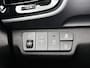 Kia Stonic 1.0 T-GDi MHEV DynamicLine | Apple Carplay / Android Auto | Climate Control | Parkeersensoren | Achteruitrijcamera |