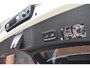 Volvo XC40 T3 163PK Automaat Business Pro | Trekhaak | 19'' | Audio & Park Assist Pack | Climate Pack |