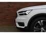 Volvo XC40 T3 163PK Automaat Business Pro | Trekhaak | 19'' | Audio & Park Assist Pack | Climate Pack |