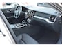 Volvo V60 T6 AWD 350PK Plug-in Hybrid Essential Bright | NIEUW | 19"LMV | Leder | Stuur & Stoelverwarming | Camera |