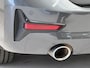 BMW 3-Serie Touring 330e Business Edition Plus | Leder | Achteruitrijcamera | Panoramadak | Stoelverwarming |