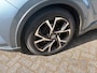 Toyota C-HR / C-HR+ 1.8 Hybrid Bi-Tone|Camera|PDC|Stoel verwarming|Dodehoek detectie