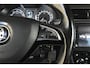Skoda Octavia Combi 1.0 TSI Greentech Ambition Business , TREKHAAK , CLIMATR , CR CONTR , NAVI , BL TOOTH , LMV16 ,