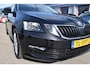 Skoda Octavia Combi 1.0 TSI Greentech Ambition Business , TREKHAAK , CLIMATR , CR CONTR , NAVI , BL TOOTH , LMV16 ,