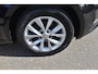 Skoda Octavia Combi 1.0 TSI Greentech Ambition Business , TREKHAAK , CLIMATR , CR CONTR , NAVI , BL TOOTH , LMV16 ,
