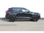 Volvo XC40 2.0 B3 Plus Black Edition Google Infotainment / Adaptieve cruise control / Elektrisch bedienbare voorstoelen met geheugen op de bestuurdersstoel / Stoelverwarming