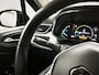 Renault Clio 1.6 E-Tech Hybrid 145 Equilibre | Navigatie | Parkeersensoren | Cruise Control | Apple CarPlay / Android Auto |