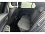 Volkswagen Golf 1.0 TSI Life | Camera | Stoelverwarming | Adaptieve cruise control