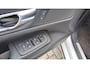 Volvo V60 2.0 B3 Momentum Business | AUTOMAAT! | Elektrische Achterklep | Cruise Control | Trekhaak