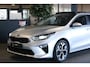 Kia Ceed 1.4 T-GDi AUT Pano Trek Navi Leder Cam Pdc Cruise
