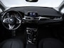 BMW 2-Serie Active Tourer 225xe iPerformance Sport (NAVI,PDC,CLIMATE,CRUISE,LED,ELEKTRISCH PAKKET,SPORTSTOELEN,LM VELGEN)
