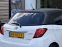 Toyota Yaris 1.5 Hybrid Trend Bi-Tone | Leer | Navigatie | LM Velgen