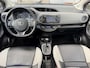 Toyota Yaris 1.5 Hybrid Trend Bi-Tone | Leer | Navigatie | LM Velgen