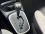 Toyota Yaris 1.5 Hybrid Trend Bi-Tone | Leer | Navigatie | LM Velgen