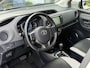 Toyota Yaris 1.5 Hybrid Trend Bi-Tone | Leer | Navigatie | LM Velgen