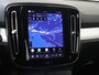 Volvo XC40 B4 Plus Dark | Trekhaak | Harman/Kardon | Dodehoekdetectie |
