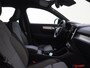 Volvo XC40 B4 Plus Dark | Trekhaak | Harman/Kardon | Dodehoekdetectie |