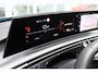 Peugeot 3008 1.2 Hybrid 145PK GT | ELEKTRISCH BEDIENBARE ACHTERKLEP | NAVIGATIE | DRAADLOZE APPLE CARPLAY/ANDROID AUTO | SFEER VERLICHTING | ACHTERUITRIJ CAMERA | PARKEERSENSOREN VOOR EN ACHTER | FULL LED KOPLAMPEN | KEYLESS ENTRY/START | ADAPTIVE CRUISE CONTROL | STOEL/STUUR VERWARMING | LICHTMETALEN VELGEN 19" | DAB+ RADIO |