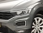 Volkswagen T-Roc 1.5 TSI Sport (APPLE CARPLAY, VIRTUAL DASHBOARD, PANORAMADAK, SPORTSTOELEN, CLIMATE, NIEUWE APK, NIEUWSTAAT)