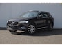 Volvo XC60 T8 390PK Automaat Recharge AWD Inscription / Head up display / Leer dashboard / Trekhaak / BLIS / Adaptieve cruise control / Panoramadak / Apple carplay / Parkeersensoren met camera / Elektrische achterklep / Elektrische stoelen met geheugen / Stoel en stuurwielverwarming