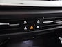 Volkswagen Golf 2.0 TSI GTI | Panoramadak | Business-Pack-Premium | Design-Pakket-Black Style | Adaptief Onderstel | Area View | IQ Licht | HUD |