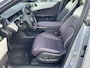 Mazda CX-6e Takumi Plus 78 kWh NAVI | APPLE CARPLAY / ANDROID | PANORMADAK | 360 GR CAMERA | LEDER INTERIER MET STOEL KOEL/VERWARMING | 21 INCH LMV HUD |