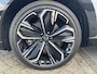 Mazda CX-6e Takumi Plus 78 kWh NAVI | APPLE CARPLAY / ANDROID | PANORMADAK | 360 GR CAMERA | LEDER INTERIER MET STOEL KOEL/VERWARMING | 21 INCH LMV HUD |