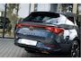 CUPRA Leon Sportstourer 1.4 e-Hybrid VZ 245PK Aut. | Adrenaline | 19" LM Velgen | F1 Sportstuur | Wegklapbare Trekhaak | Achteruitrijcamera | Navi incl. Apple Carplay | Stoel & Stuurwielverwarming | Full LED | Adaptive Cruise Control |
