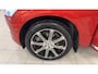 Volvo XC60 2.0 B5 Inscription | Trekhaak| | Adaptieve Cruise Control| Alarm klasse 3| Stoel- en stuurwielverwarming| Standkachel| Extra getint glas| 20"Lichtmetalen velgen| Verwarmbare voorruit