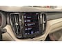 Volvo XC60 2.0 B5 Inscription | Trekhaak| | Adaptieve Cruise Control| Alarm klasse 3| Stoel- en stuurwielverwarming| Standkachel| Extra getint glas| 20"Lichtmetalen velgen| Verwarmbare voorruit