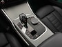 BMW 3-Serie 320e M-Sport Shadow Pack | Camera | Virtual | Sfeer | Carplay | Cruise | Clima | BMW Laser