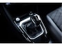 Volkswagen T-Roc 1.5 TSI DSG 150PK Aut. | R-Line Edition | Panoramadak | 18" LM Velgen | LED Koplampen | Active Info Display | Keyless Start | Achteruitrijcamera | Apple Carplay Navigatie |