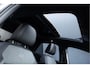 Volkswagen T-Roc 1.5 TSI DSG 150PK Aut. | R-Line Edition | Panoramadak | 18" LM Velgen | LED Koplampen | Active Info Display | Keyless Start | Achteruitrijcamera | Apple Carplay Navigatie |